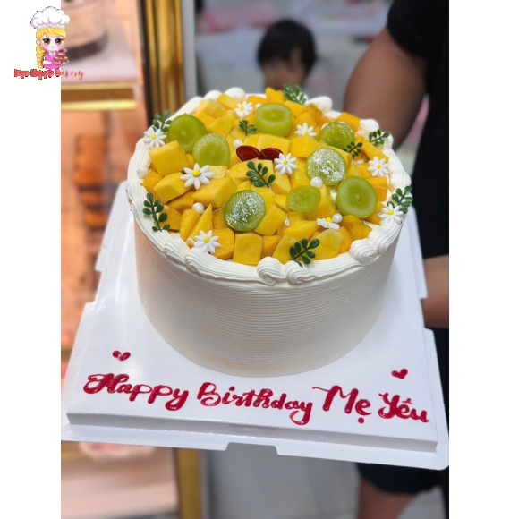 Bánh kem bắp phủ đầy xoài tươi