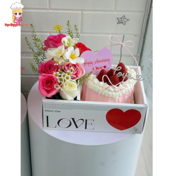 Combo hoa và bánh kem trái tim kèm hộp cái nơ siêu hot