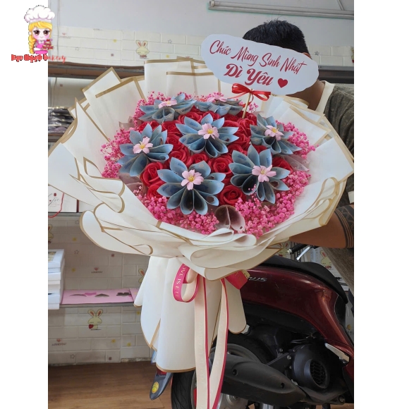Bó hoa sáp tone hồng cao cấp tặng phái nữ
