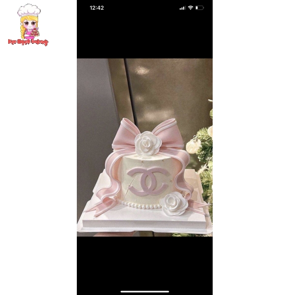 Bánh kem mẫu chanel Hồng 01