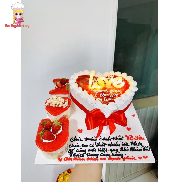 Mẫu bánh tim i Love U