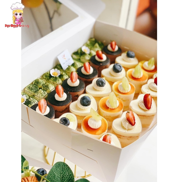 Set bánh mousse mix nhiều vị