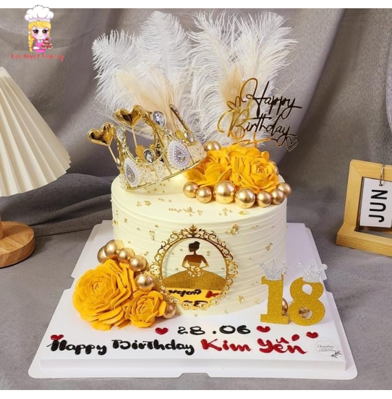 Bánh Kem vương miện nữ hoàng
