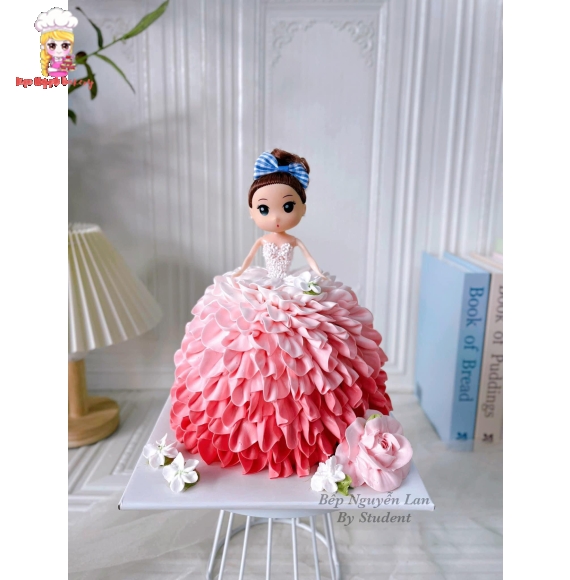 Bánh kem công chúa siêu đáng yêu