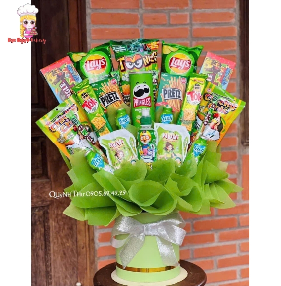 Sét bánh kẹo tặng cho bé mừng tốt nghiệp