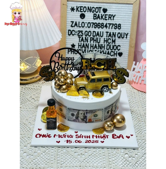 Bánh cho nam kèm phụ kiện theo yêu cầu