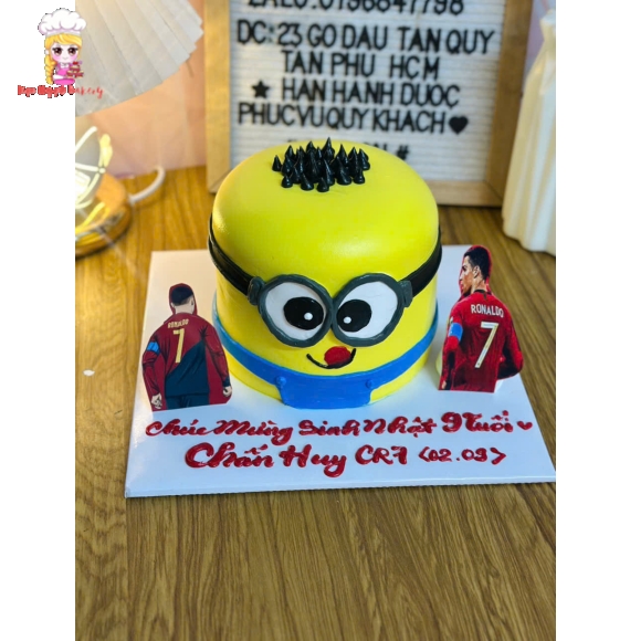 Bánh sinh nhật bé trai mê bóng đá,tạo hình dễ thương