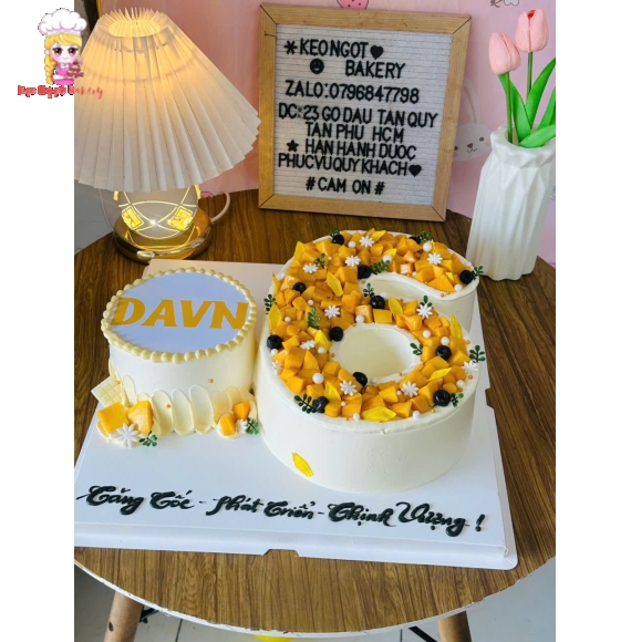 Bánh kem kỉ niệm 6 năm thành lập cty