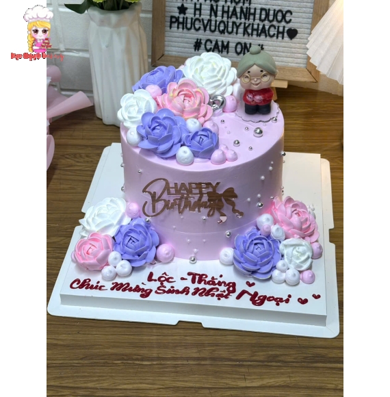 Bánh sinh nhật tặng ngoại