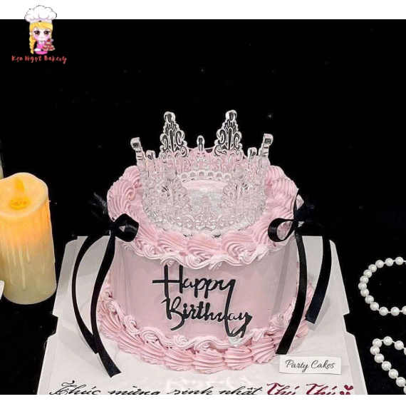 Bánh kem thổi kim tuyến bling bling hot tại Kẹo Ngọt tone hồng