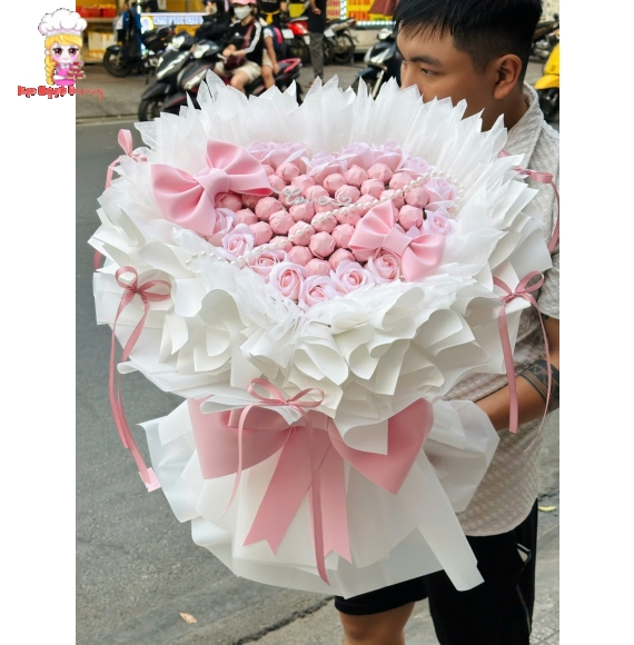 Mẫu bó hoa sáp trái tim tone hồng mix socola cao cấp