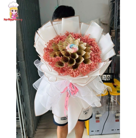 Bó hoa tiền 200k trang trí hình tròn 